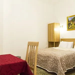 Authentic Akacfa , Βουδαπέστη Ουγγαρία