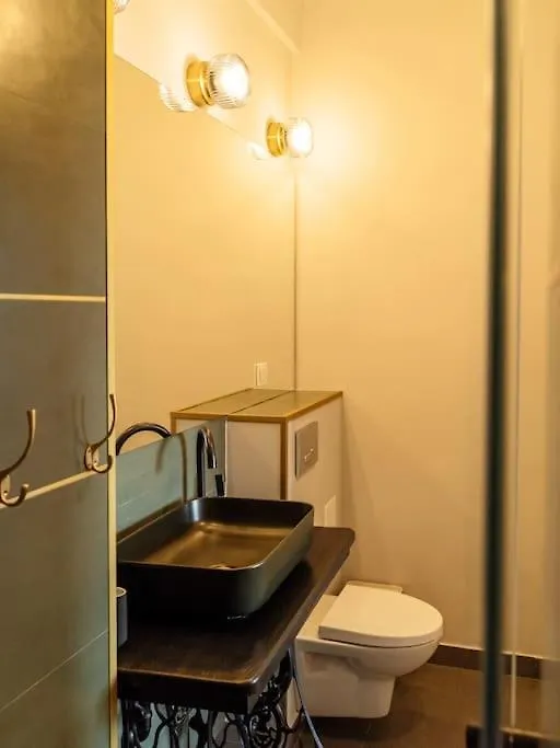Heart 10 Cupole Apartment Bucharest